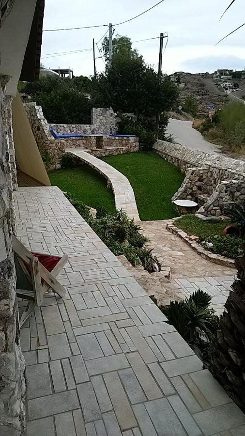 Το Πετρινο Villa Agia Marina Mikrolimanou Exterior photo